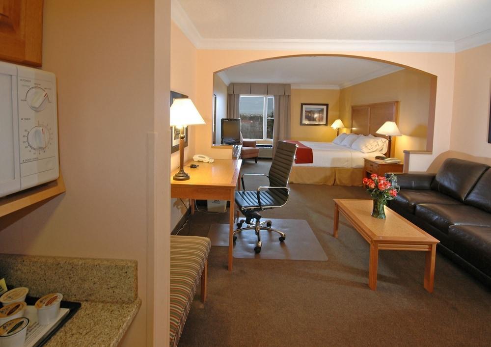Holiday Inn Express Hotel & Suites Charlottetown By Ihg Εξωτερικό φωτογραφία